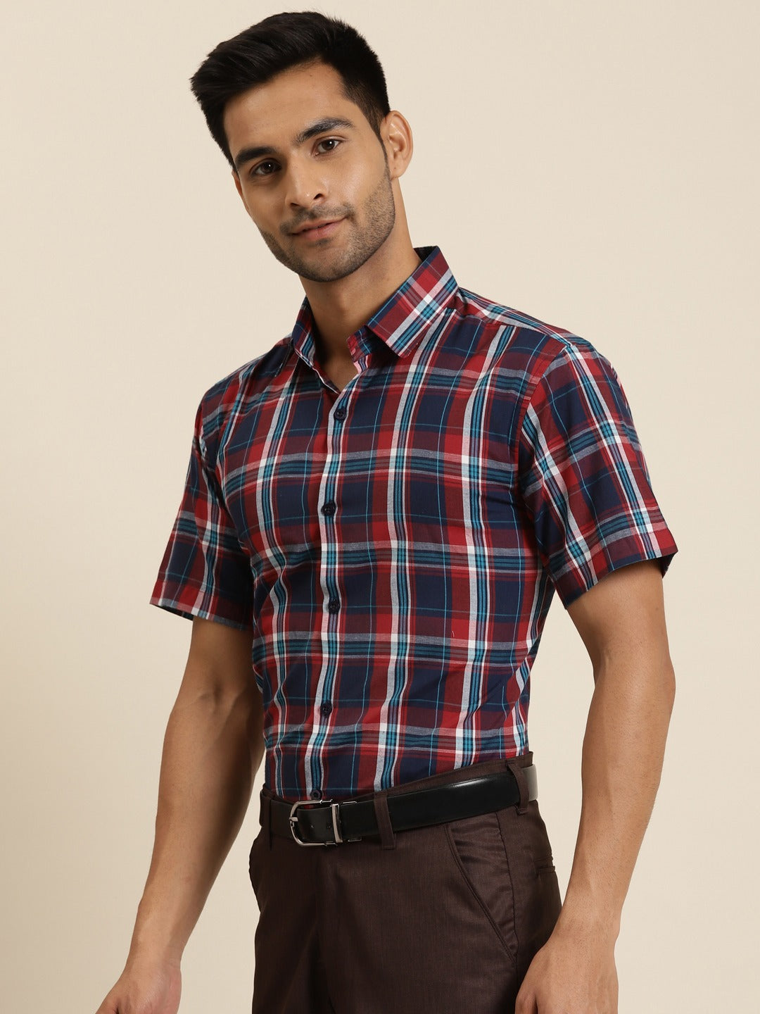 Men's Cotton Red Half sleeves Formal Shirt