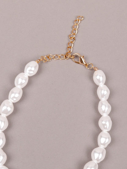 Women's The Classic Pendant Pearl Necklace - Odette